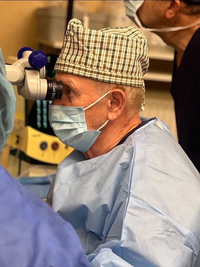 Професор Новицький Ігор Ярославович провів живу хірургію та лекцію для польських офтальмологів за авторською методикою | Lviv Medical Center | Львів Медікал Центр | ЛМЦ